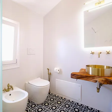 Roof33 Attico Di Lusso In Centro A